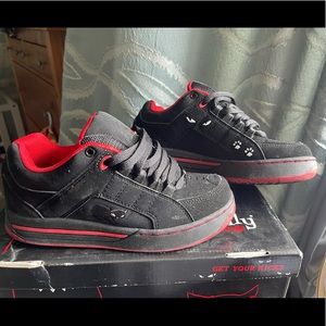 Vintage Emily Strange Skate shoe BNIB Size 7